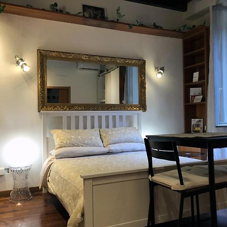 Brera Vip Spotlight - Brera - Duomo - Castello Sforzesco - Lanza Metro M2 Apartment Milan Bagian luar foto