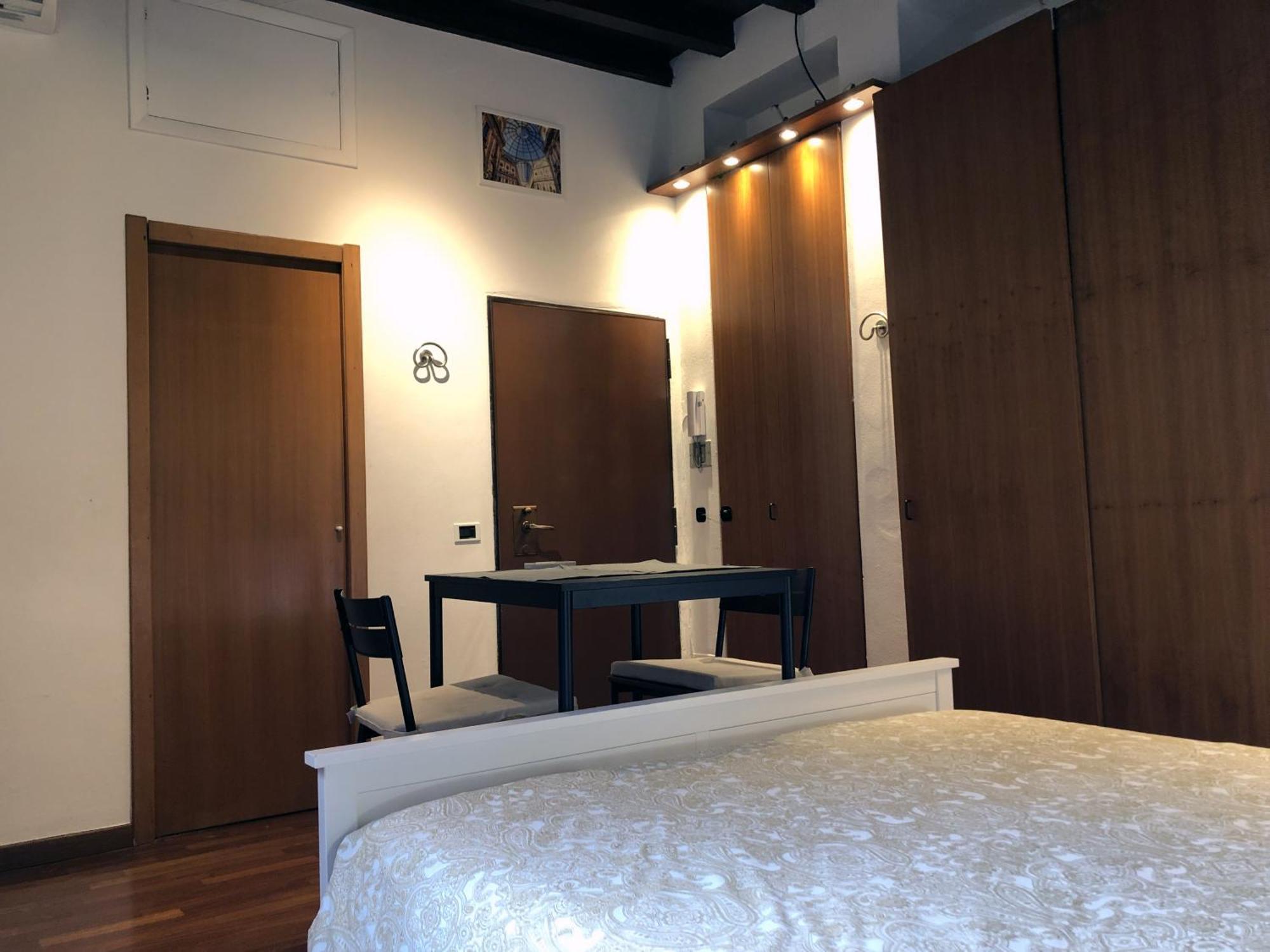 Brera Vip Spotlight - Brera - Duomo - Castello Sforzesco - Lanza Metro M2 Apartment Milan Bagian luar foto